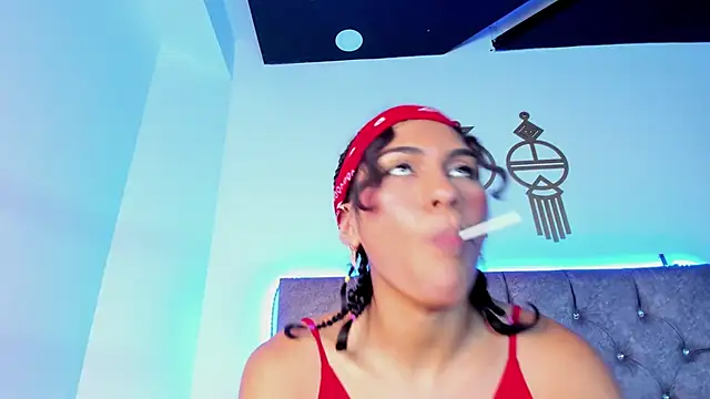 MiaCavallii  online show from 28, 12, 2024