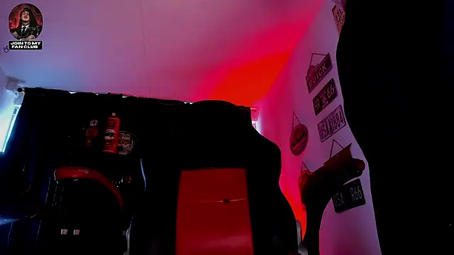 Snapshot of the_beast_master_ chatting on 1, 4, 2026 the beast master online show from 1, 4, 2026