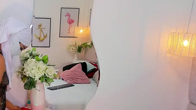 naomiii   online show from 20, 11, 2025