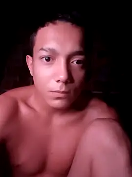 Snapshot of tayson_ chatting on 9, 2, 2025 tayson online show from 9, 2, 2025