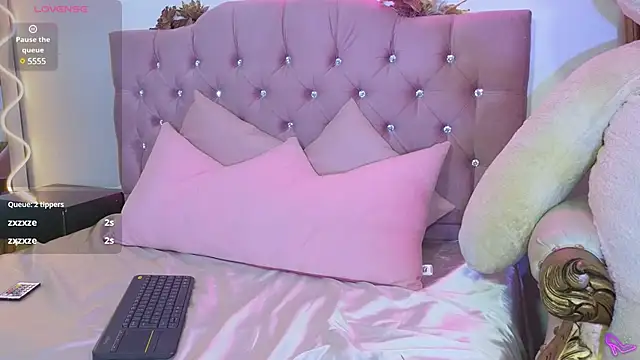 Jazmin tay online show from 10, 2, 2025