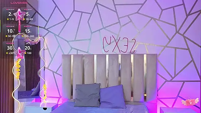 Jazmin tay online show from 10, 9, 2025