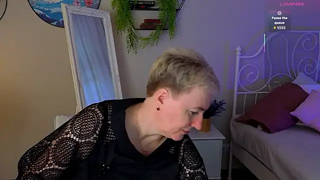 Snapshot of Nika_Smit chatting on 14, 3, 2026 Nika Smit online show from 14, 3, 2026