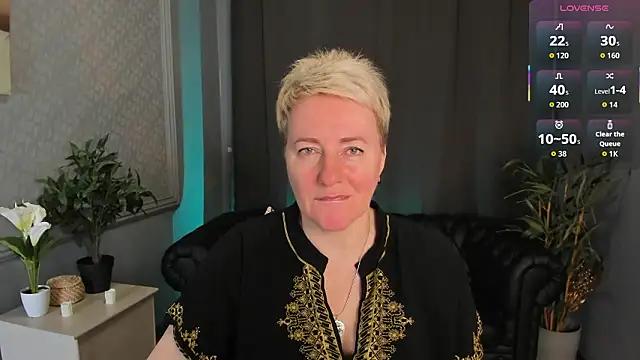 Snapshot of Nika_Smit chatting on 29, 3, 2026 Nika Smit online show from 29, 3, 2026