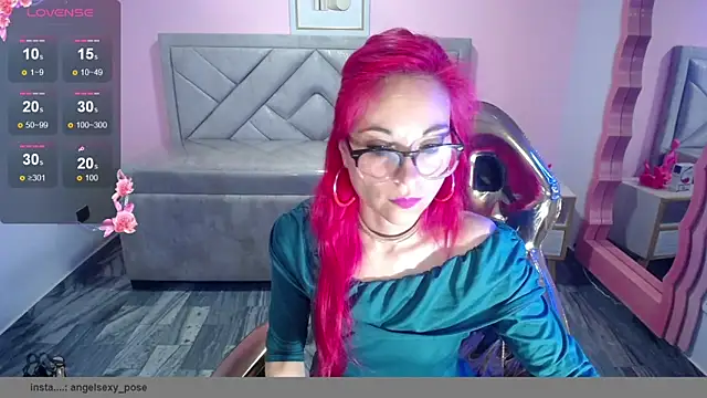 Snapshot of abril_ch_ chatting on 5, 12, 2025 abril ch online show from 5, 12, 2025