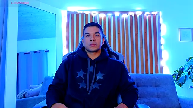 estebandelouis online show from 30, 5, 2026