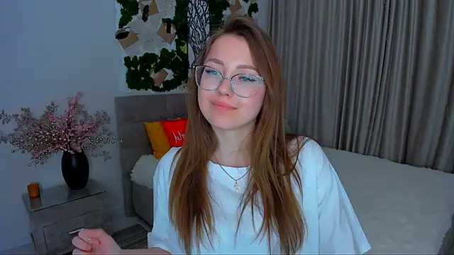 SereneFlame online show from 17, 3, 2025