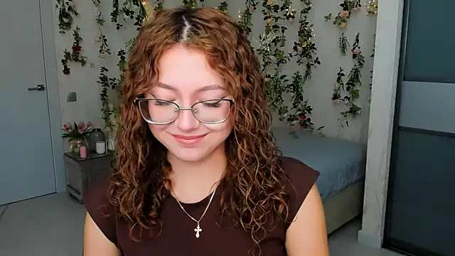 SereneFlame online show from 19, 9, 2025