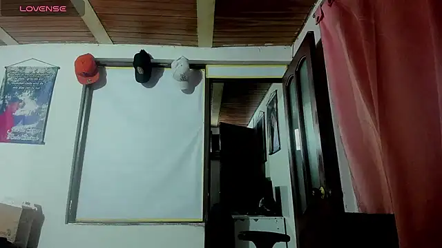 Snapshot of Nenita_Hot_ chatting on 9, 10, 2025 Nenita Hot online show from 9, 10, 2025