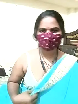 Snapshot of anitha906 chatting on 20, 12, 2024 anitha906 online show from 20, 12, 2024