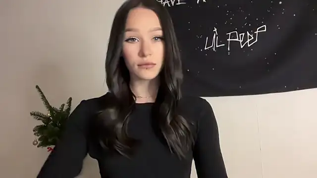 ur molly online show from 19, 12, 2025