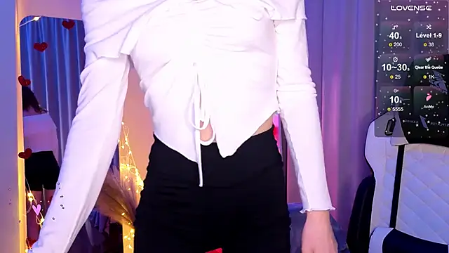 Snapshot of lady_curls chatting on 26, 2, 2025 lady curls online show from 26, 2, 2025