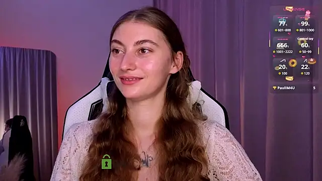 Snapshot of lady_curls chatting on 30, 11, 2025 lady curls online show from 30, 11, 2025