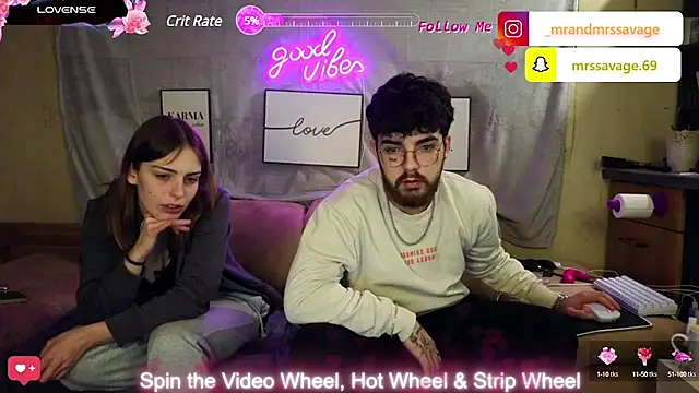 Snapshot of MrAndMrsSavage chatting on 26, 1, 2025 MrAndMrsSavage online show from 26, 1, 2025