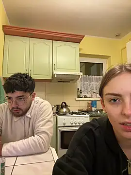 Snapshot of MrAndMrsSavage chatting on 10, 2, 2025 MrAndMrsSavage online show from 10, 2, 2025