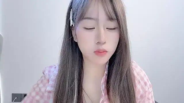 chloe-01 online show from 29, 11, 2025