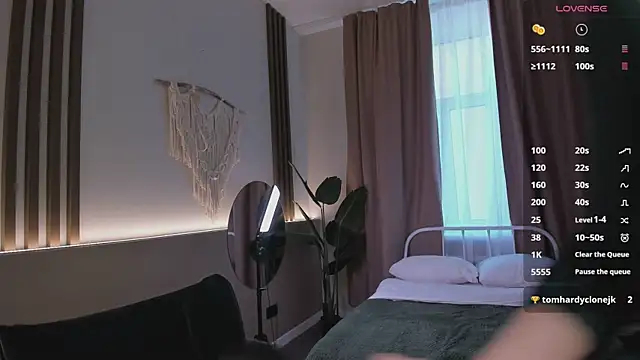 Snapshot of J_Hunter_ chatting on 18, 3, 2026 J Hunter online show from 18, 3, 2026