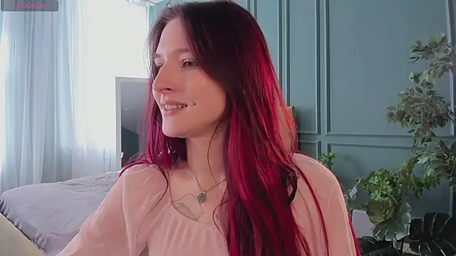 Snapshot of J_Hunter_ chatting on 8, 4, 2026 J Hunter online show from 8, 4, 2026