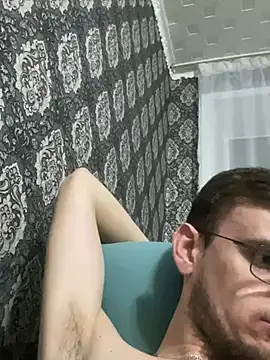 Snapshot of GrahamSouth chatting on 5, 1, 2025 GrahamSouth online show from 5, 1, 2025