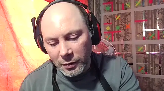 Snapshot of AgnichBan chatting on 2, 2, 2025 AgnichBan online show from 2, 2, 2025