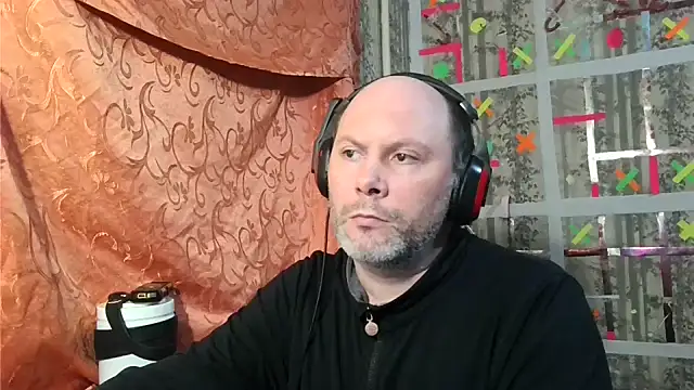 Snapshot of AgnichBan chatting on 3, 2, 2025 AgnichBan online show from 3, 2, 2025