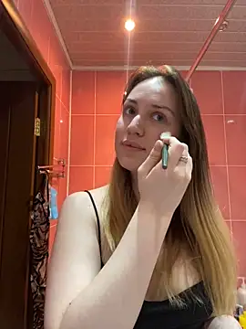 Emily the temptress  online show from 16, 3, 2025
