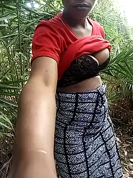 Yourlittlegirl19 online show from 6, 12, 2024