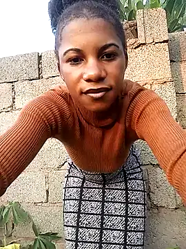 Yourlittlegirl19 online show from 14, 12, 2024