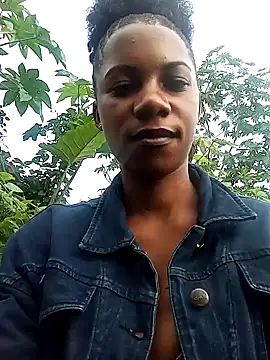 Yourlittlegirl19 online show from 20, 12, 2024
