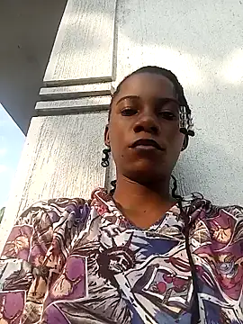 Yourlittlegirl19 online show from 1, 1, 2025