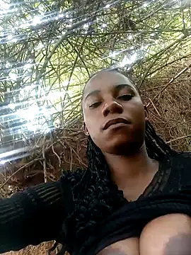 Yourlittlegirl19 online show from 22, 1, 2025