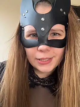 Snapshot of Mia_harmati chatting on 2, 4, 2026 Mia harmati online show from 2, 4, 2026