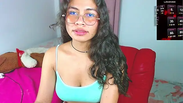 Snapshot of Cynthia_hazel chatting on 6, 12, 2024 Cynthia hazel online show from 6, 12, 2024