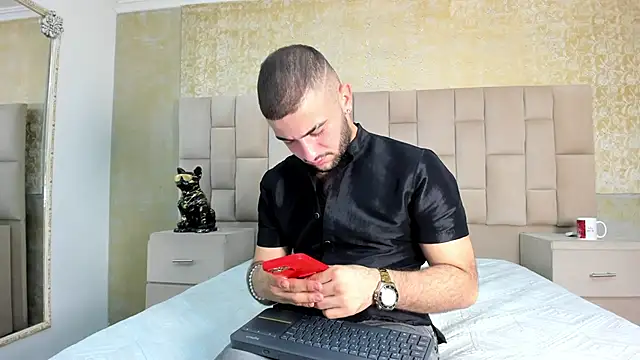 MaximusDick1  online show from 25, 10, 2025