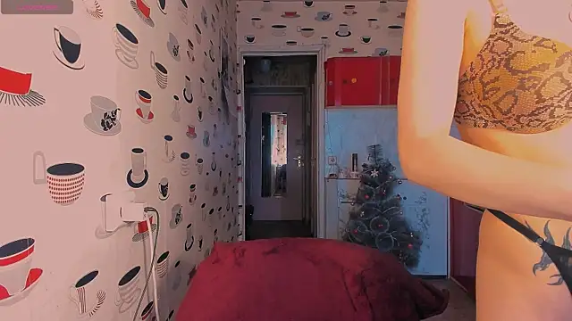 the perfectgirl online show from 20, 12, 2024