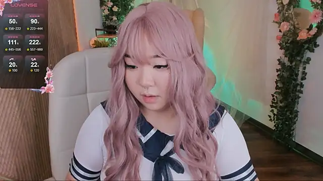 Snapshot of mei_honey_ chatting on 15, 12, 2024 mei honey  online show from 15, 12, 2024