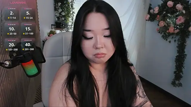 Snapshot of mei_honey_ chatting on 13, 3, 2025 mei honey  online show from 13, 3, 2025