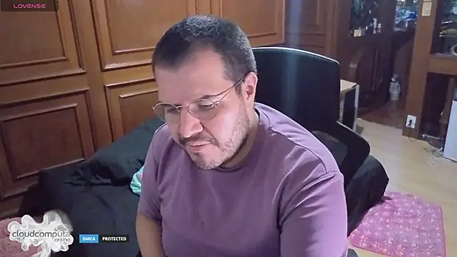 Snapshot of bearcloudcomputa chatting on 14, 4, 2026 bearcloudcomputa online show from 14, 4, 2026