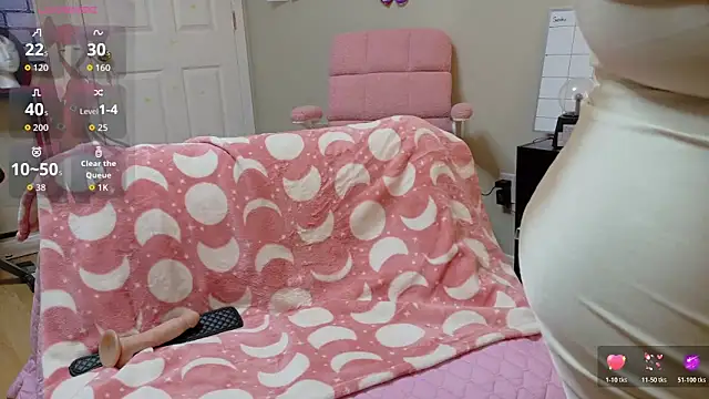 Luna1984 online show from 11, 3, 2026