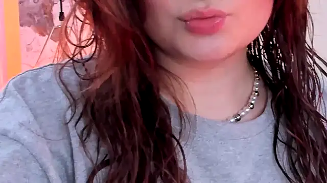 SalommeFlores online show from 5, 10, 2025