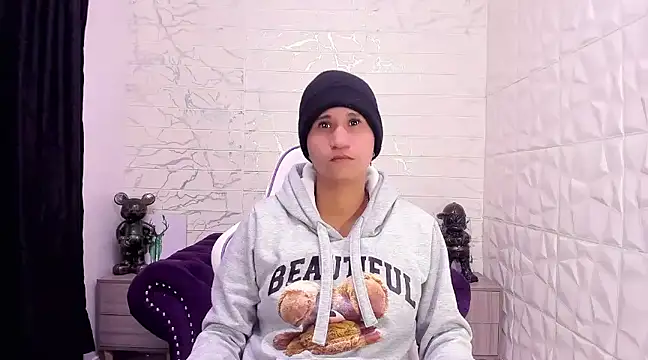 Im Milan Rs online show from 12, 2, 2025