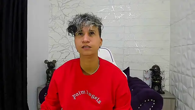 Im Milan Rs online show from 19, 2, 2025