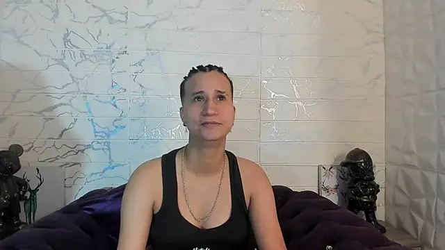 Im Milan Rs online show from 24, 2, 2025