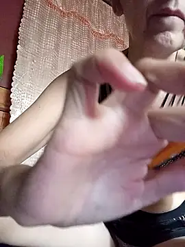 NanitaFun online show from 6, 11, 2025