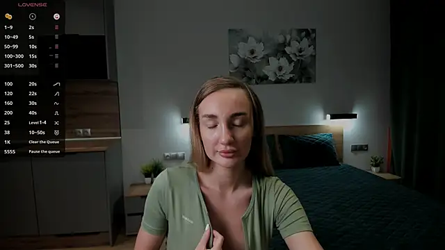 Snapshot of chloewallace chatting on 18, 3, 2025 chloewallace online show from 18, 3, 2025