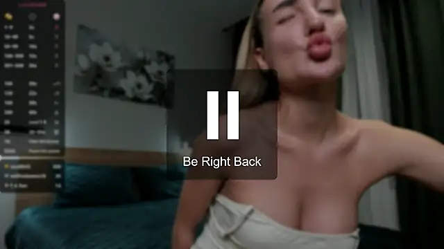Snapshot of chloewallace chatting on 22, 3, 2025 chloewallace online show from 22, 3, 2025