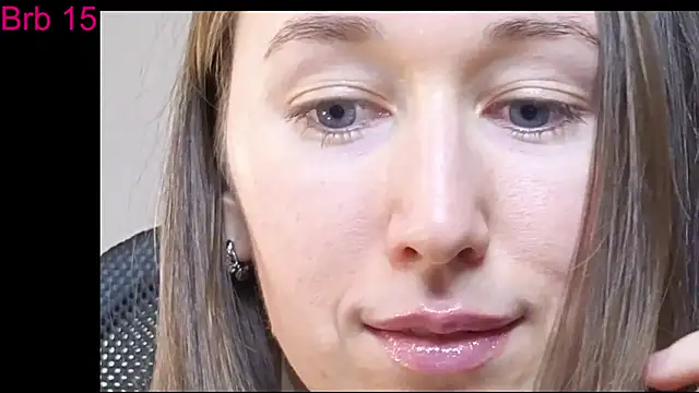 Snapshot of --Model--2 chatting on 30, 11, 2025 --Model--2 online show from 30, 11, 2025