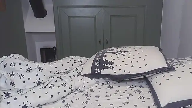 carlaaa online show from 6, 2, 2025