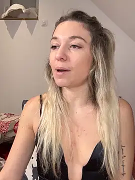 carlaaa online show from 2, 12, 2025