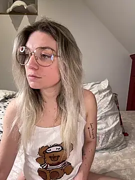 carlaaa online show from 13, 3, 2026